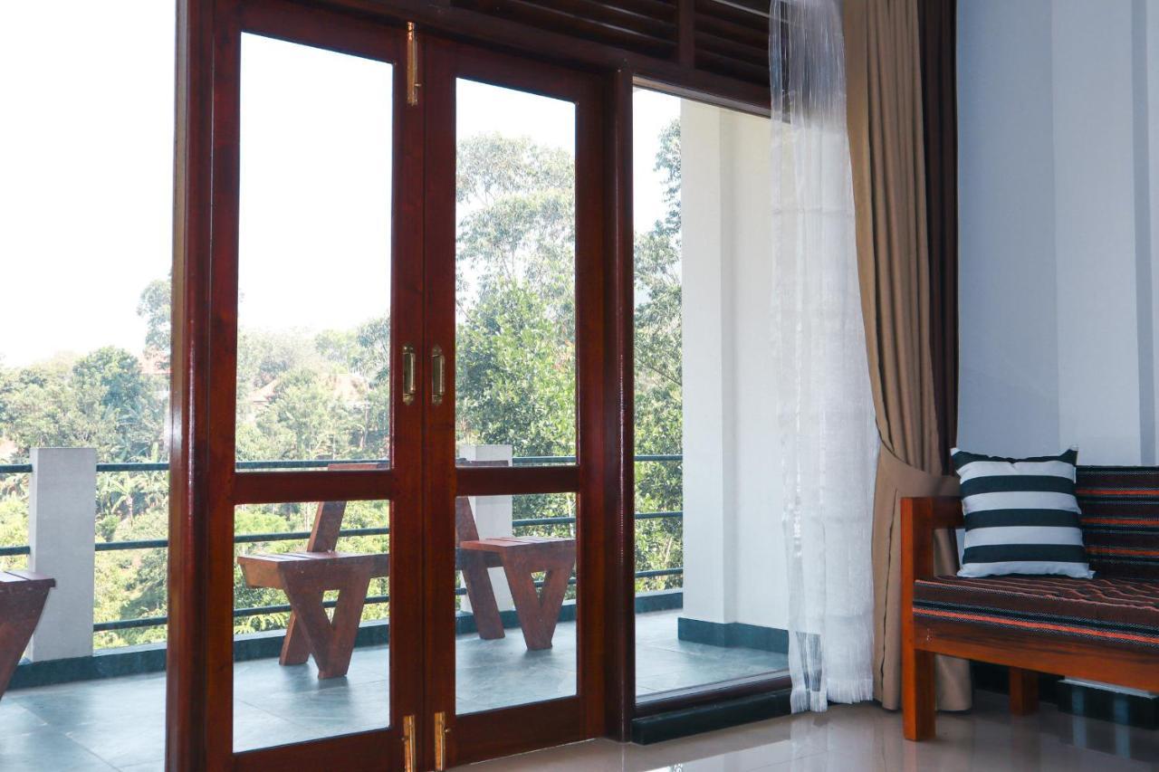 Duet Hearts Bed & Breakfast Ella Exterior foto